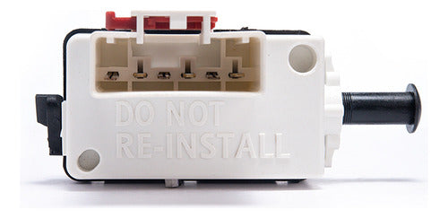 TP-11708C - SWITCH INTERRUPTOR DE FRENO CHRYSLER ASPEN 4.7 2007-2009