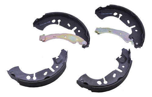 WZ-1046 - ZAPATAS ORGÁNICAS TRASERAS PARA NISSAN SENTRA 2013-2017