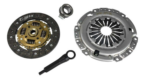 LK-619321600 - KIT DE CLUTCH <BR> KIT CON COLLARIN MECANICO <BR> DIAMETRO DISCO 7 1/2 IN 190 MM ESTRIADO 18 <BR> SUZUKI IGNIS 2017-2023 (L4 1.2L 82 HP 5 VEL) <BR> SUZUKI SWIFT 2018-2021 (L4 1.2L 82 HP 5)