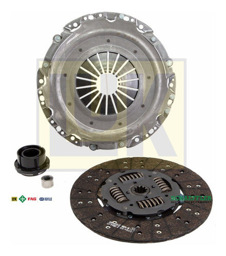 LK-630300300 - KIT DE CLUTCH - DIAMETRO DISCO 11 13/16 IN 300 MM ESTRIADO 10 DIAMETRO FLECHA 1 1/8 - CHEVROLET C3500 1999-2000 (V8 5.7L) - CHEVROLET P30 1997-1999/2002 (V8 5.7L) - CHEVROLET SILVERADO 2500 2001-2002 (V8 5.7L)