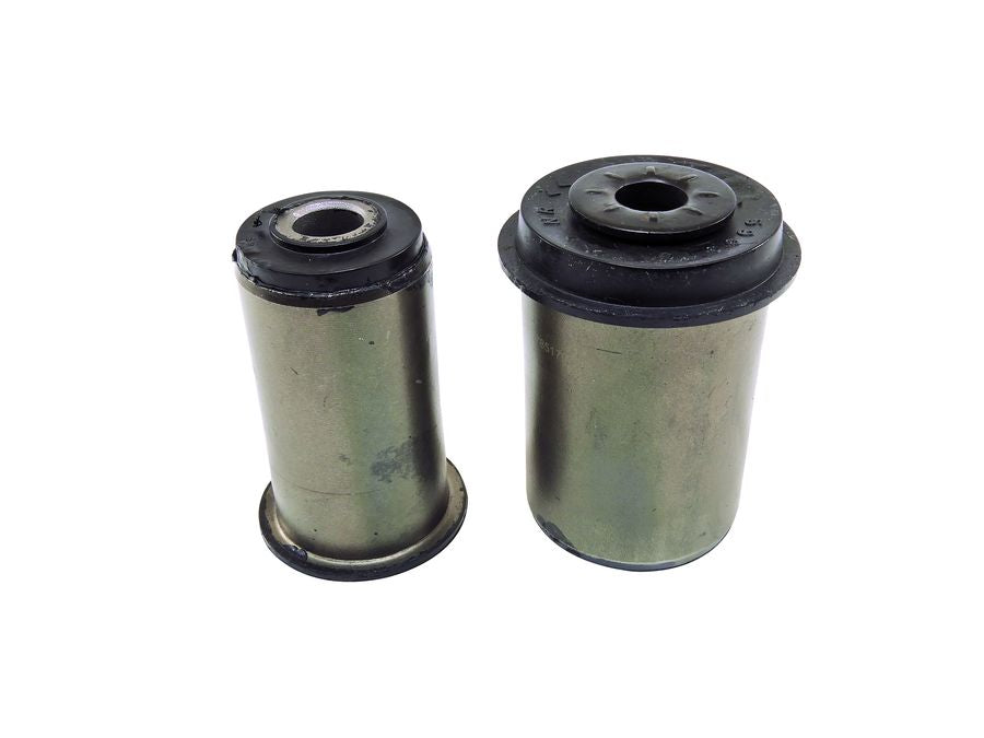 BAW-BN292 BUJE CHICO Y GRANDE DELANTERO INFERIOR PARA FORD EXPEDITION EDDIE BAUER 4.6 8 1997-2002 2 PIEZAS