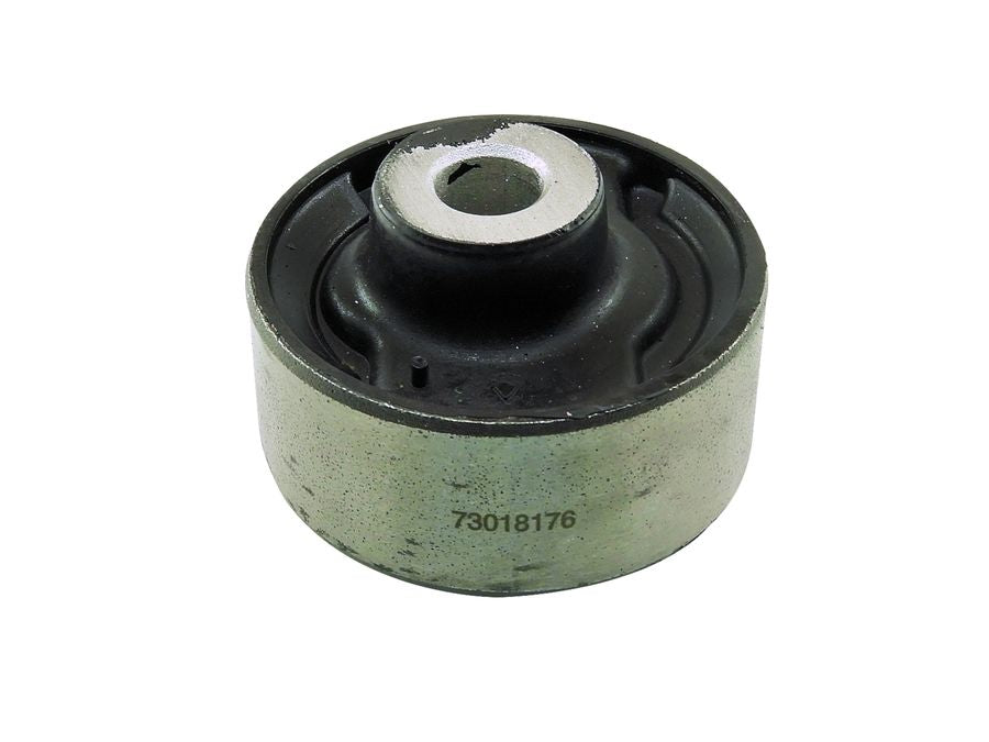 BAW-BN587 BUJE DELANTERO INFERIOR POSTERIOR PARA AUDI A3 AMBIENTE 1.4 4 2013-2016