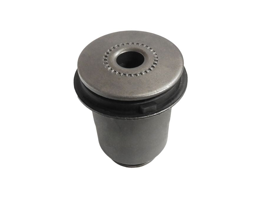 BAW-BN825 BUJE DELANTERO INFERIOR POSTERIOR PARA TOYOTA HILUX BASE 2.7 4 2016-2023