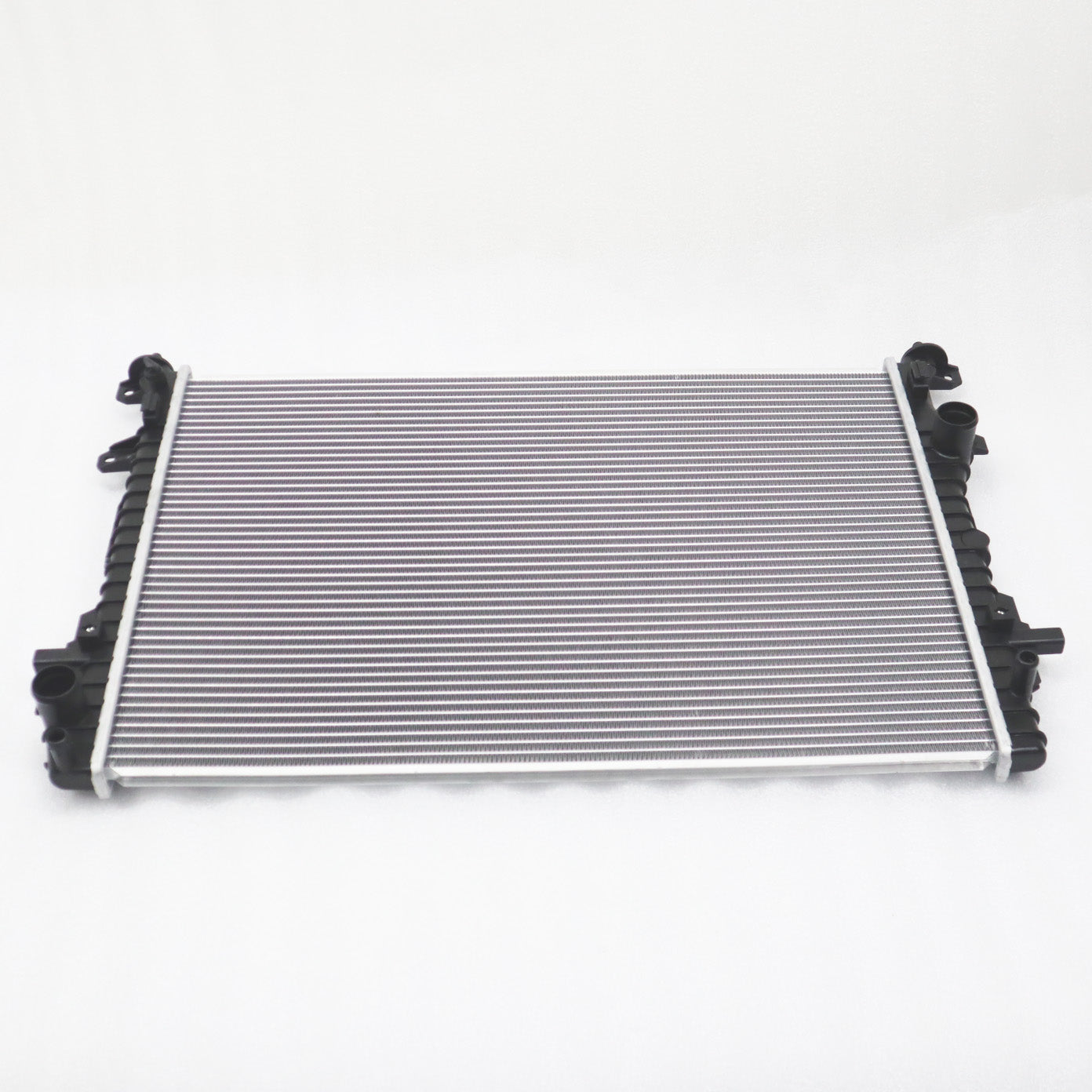 KGR-13690 - RADIADOR PARA GEELY COOLRAY L4 1.5L 2018