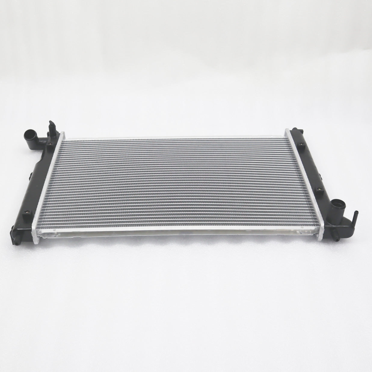 KGR-13855 - RADIADOR PARA CHEVROLET GROOVE L4 1.5L 2022-2025