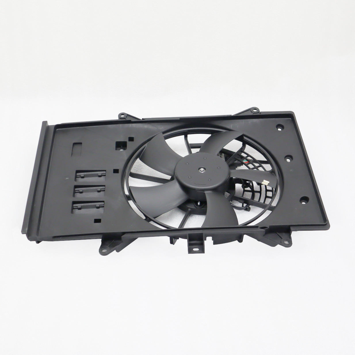 KM-136 - MOTOVENTILADOR PARA MAZDA CX3 L4 2.0L 2015-2023
