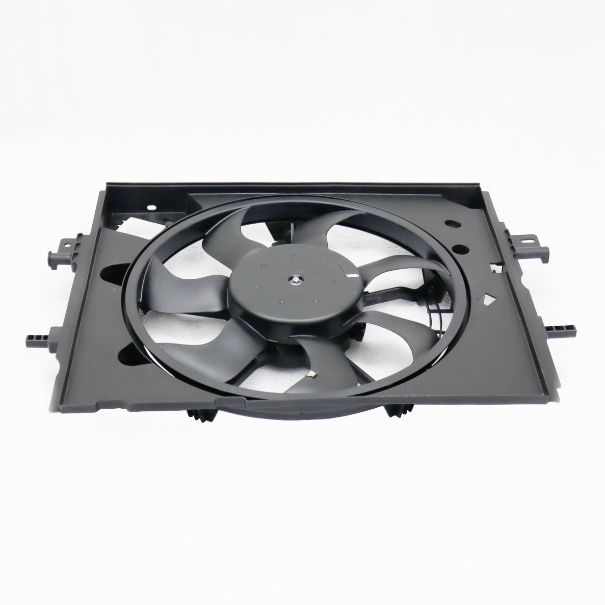 KM-172 - MOTOVENTILADOR PARA NISSAN SENTRA L4 2.0L 2020-2023