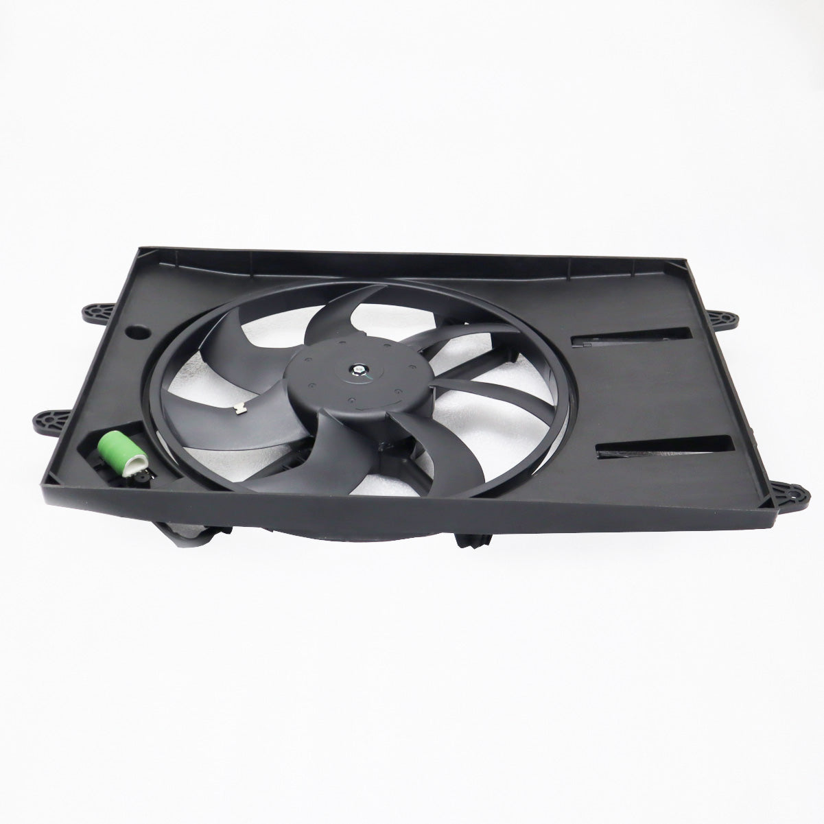 KM-192 - MOTOVENTILADOR PARA CHEVROLET GROOVE L4 1.5L 2022-2025