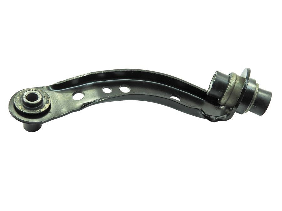 BAW-CM664 HORQUILLA DELANTERA SUPERIOR DERECHA PARA NISSAN SENTRA ADVANCE 1.8 4 2013-2019